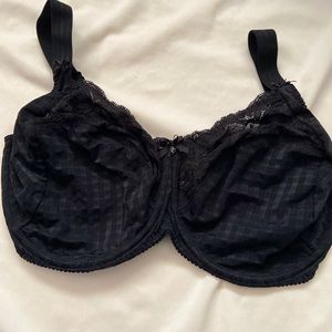 Prima Donna 40H black lace bra.